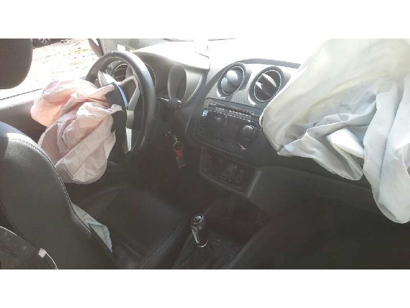 seat ibiza sc (6j1) del año 2010