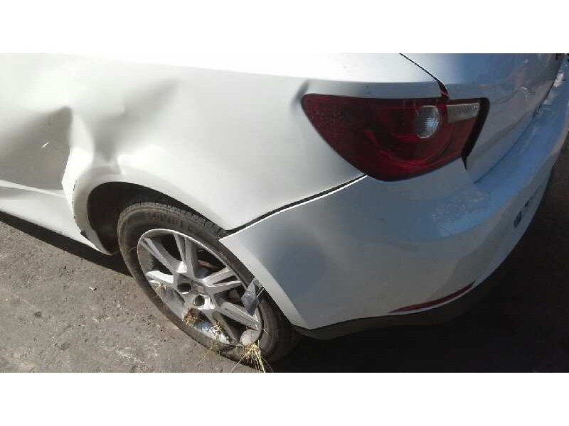 seat ibiza sc (6j1) del año 2010