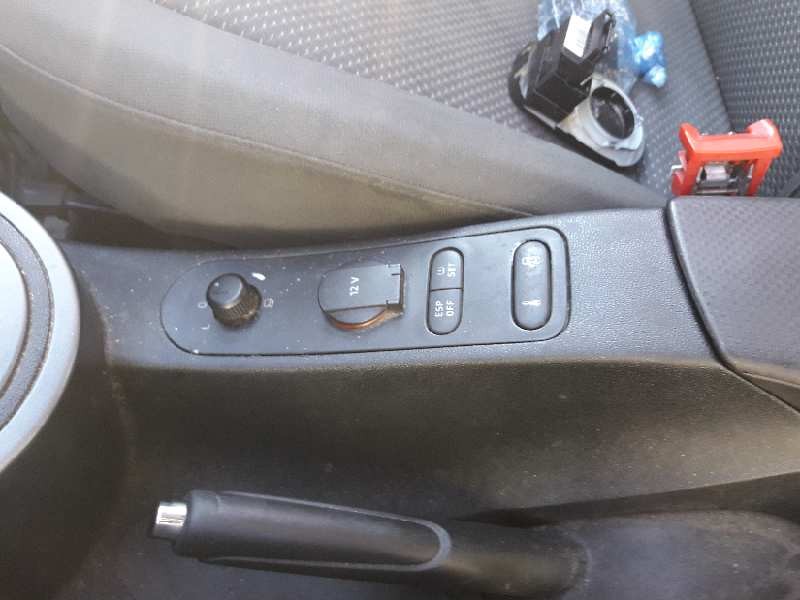 seat toledo (5p2) del año 2005