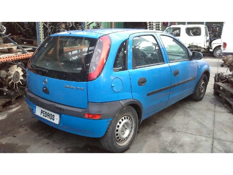 opel corsa c del año 2001