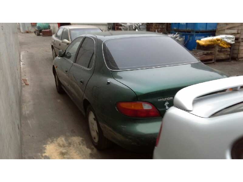 hyundai lantra berlina (rd) del año 1997
