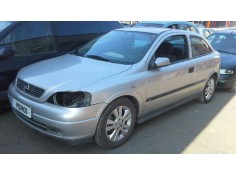 opel astra g berlina del año 2001
