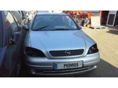 opel astra g berlina del año 2001 2