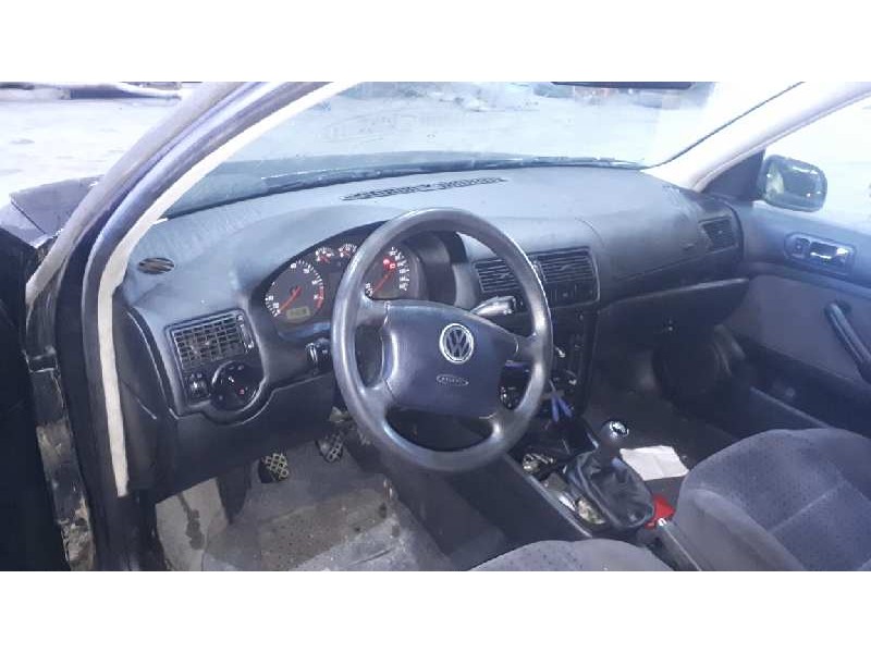 volkswagen golf iv berlina (1j1) del año 1999