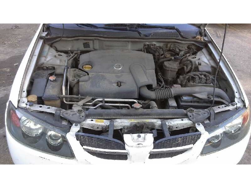 nissan almera (n16/e) del año 2004