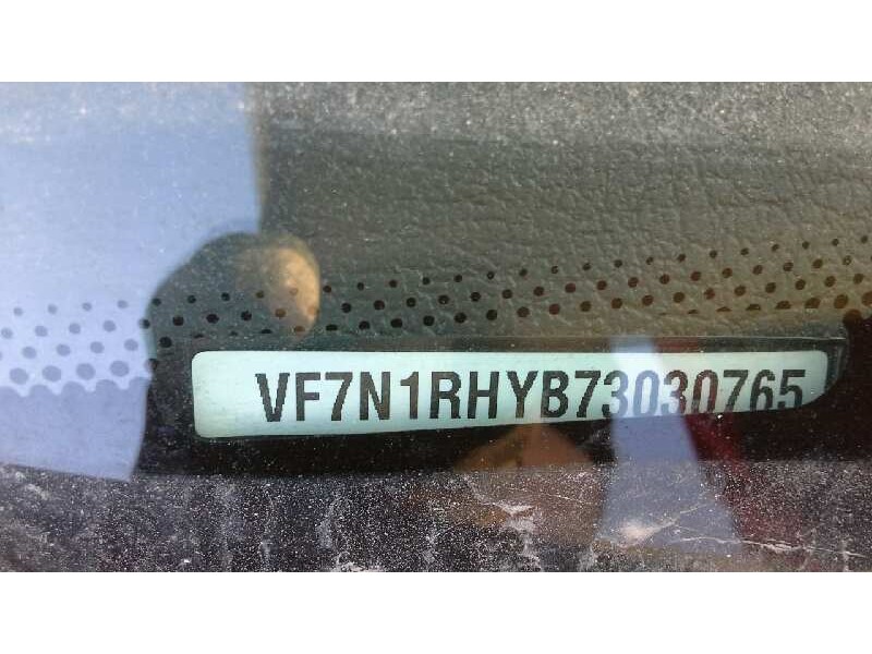 citroën xsara berlina del año 2001