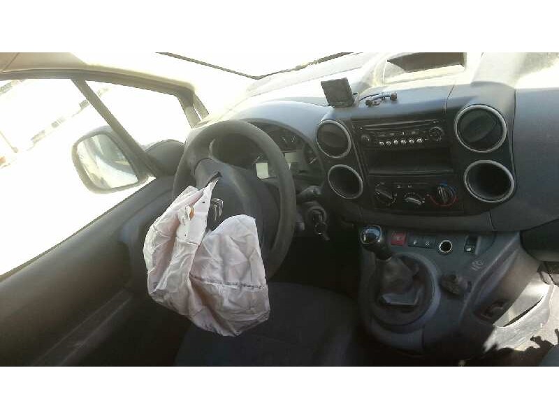 citroën berlingo station wagon del año 2012