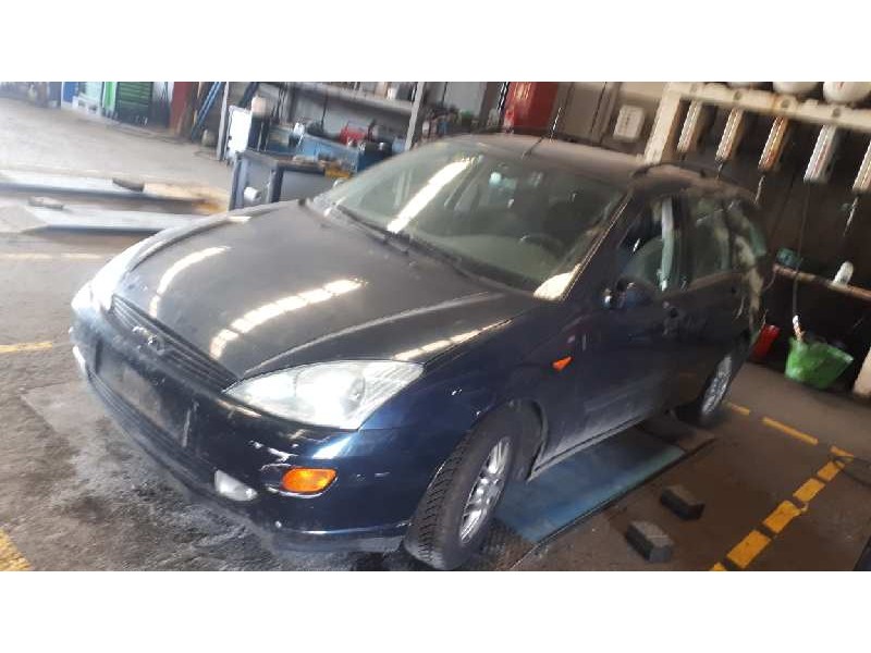 ford focus turnier (cak) del año 2001