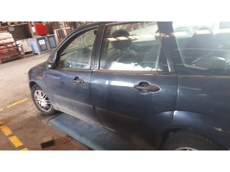 ford focus turnier (cak) del año 2001