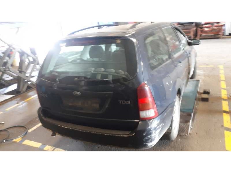 ford focus turnier (cak) del año 2001