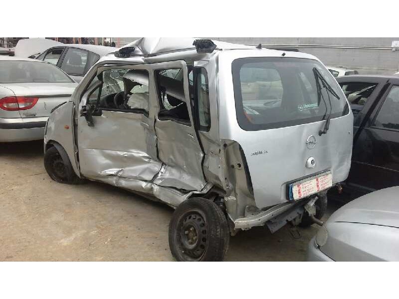 opel agila del año 2005