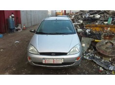 ford focus berlina (cak) del año 2001 2