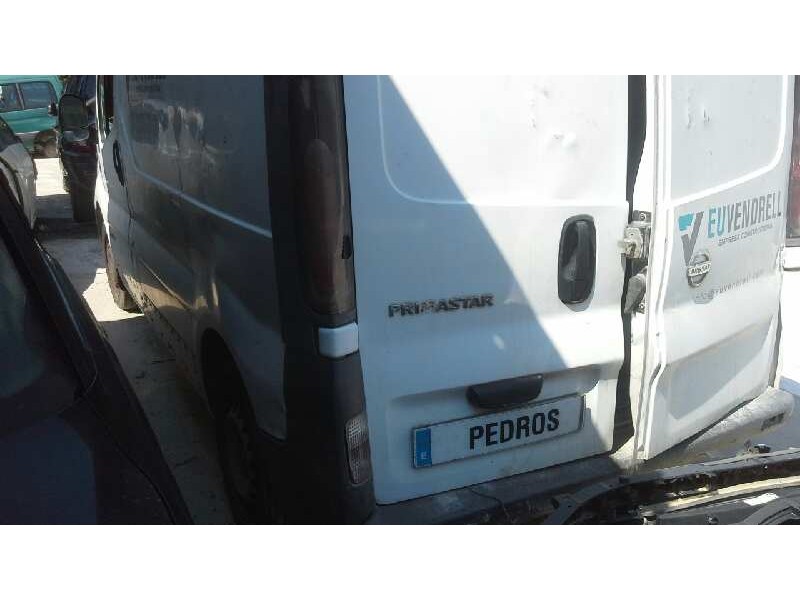 nissan primastar (x83) del año 2002