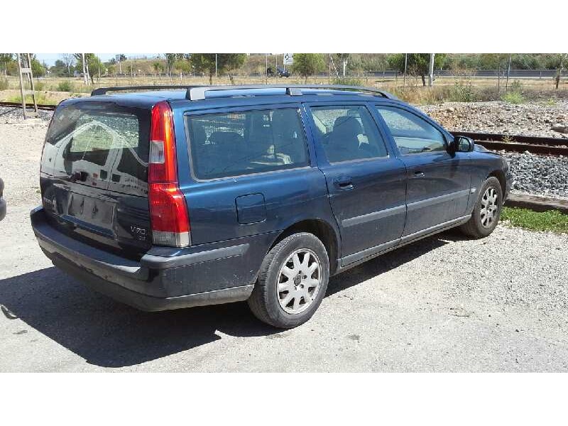 volvo v70 familiar del año 2002