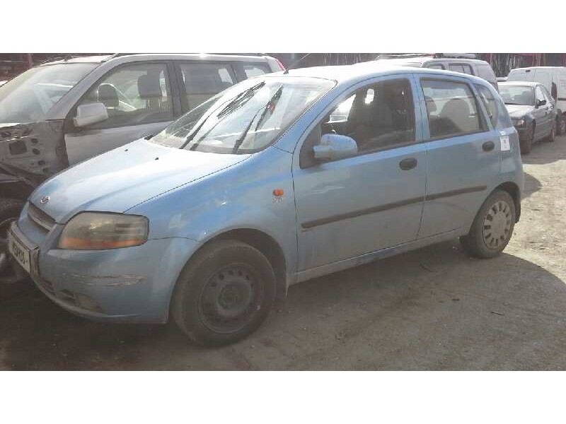 daewoo kalos del año 2004
