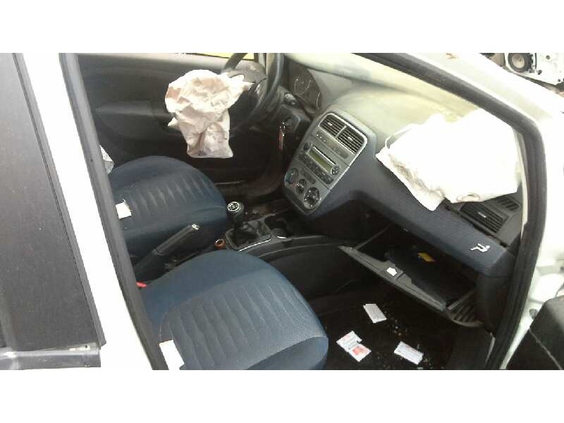 fiat punto (evo) (199) del año 2009