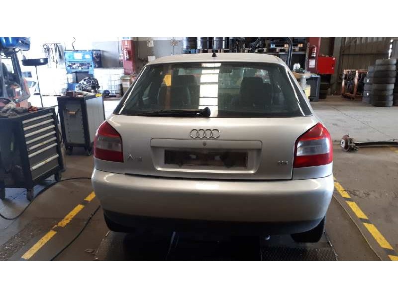 audi a3 (8l) del año 2000