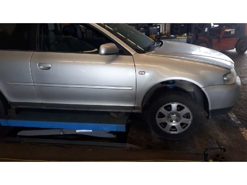 audi a3 (8l) del año 2000