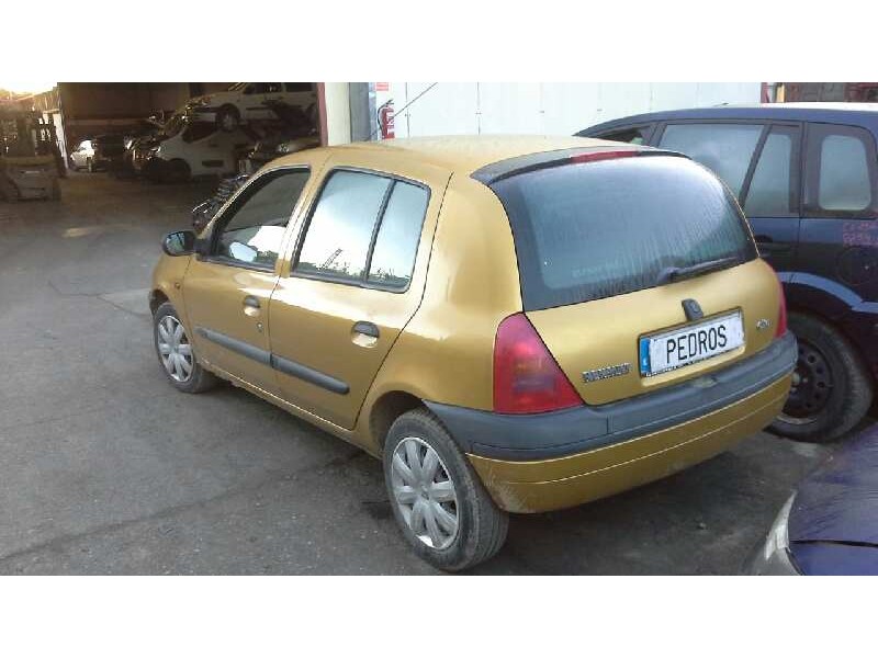renault clio ii fase i (b/cbo) del año 2001