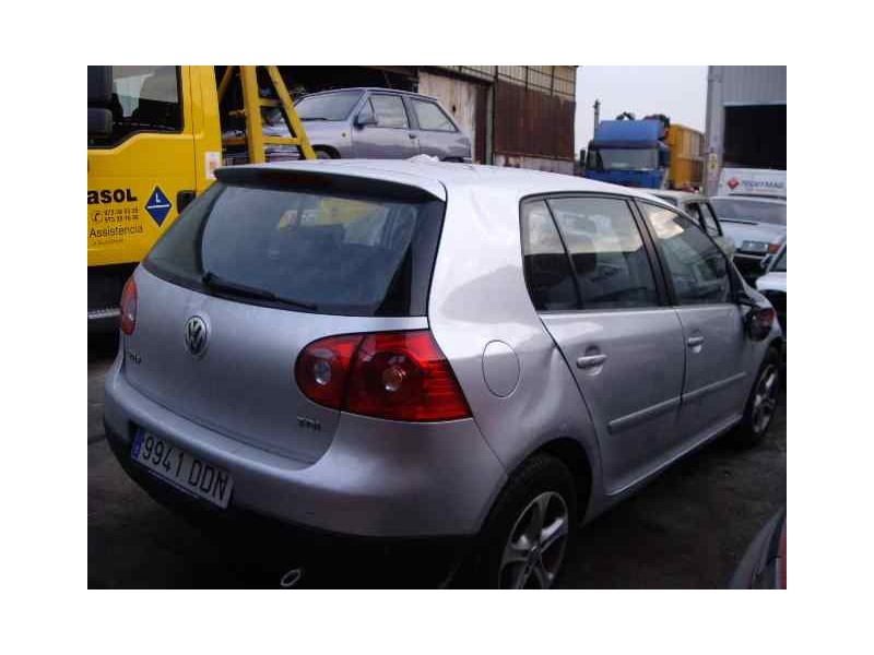 volkswagen golf v berlina (1k1) del año 2005