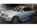 VOLKSWAGEN PASSAT BERLINA (3B2)