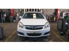 opel vectra c berlina del año 2007