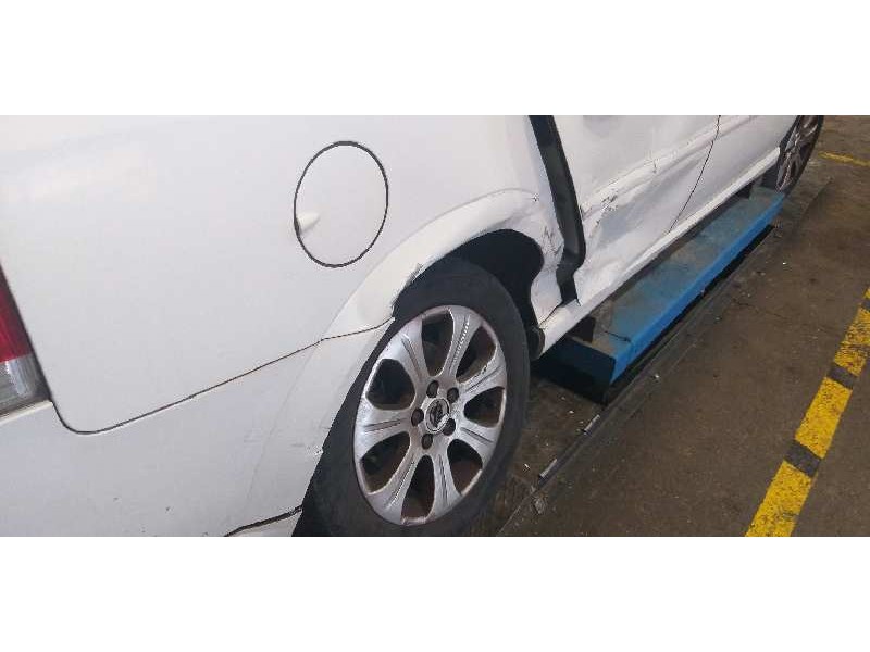 opel vectra c berlina del año 2007