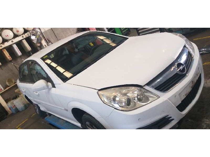 opel vectra c berlina del año 2007