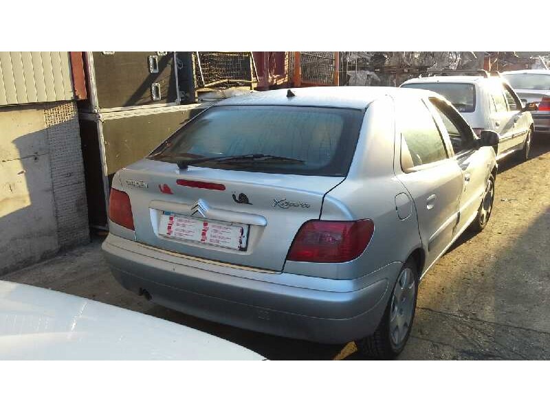 citroën xsara berlina del año 2003