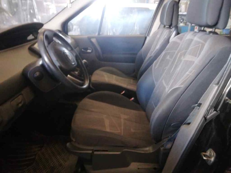 renault scenic ii del año 2005