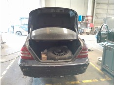 mercedes-benz clase c (w203) del año 2004