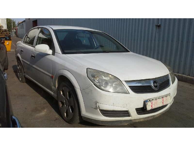 opel vectra c berlina del año 2005