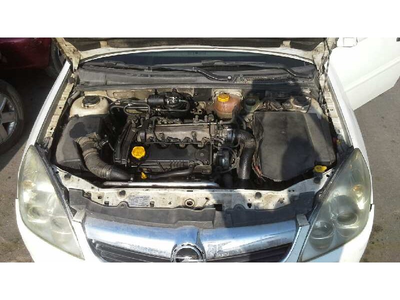 opel vectra c berlina del año 2005