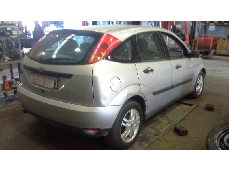 ford focus berlina (cak) del año 1999
