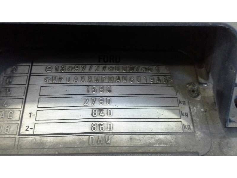 ford focus berlina (cak) del año 1999