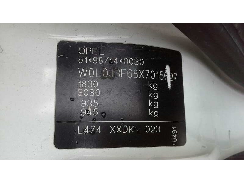 opel vectra b berlina del año 1999