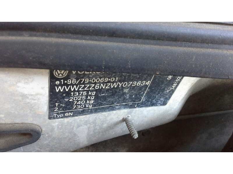 volkswagen polo berlina (6n1) del año 1997