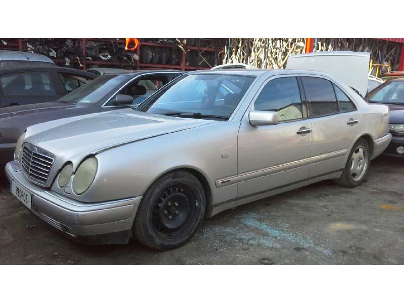 mercedes-benz clase e (w210) berlina diesel del año 1998