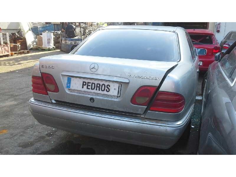 mercedes-benz clase e (w210) berlina diesel del año 1998