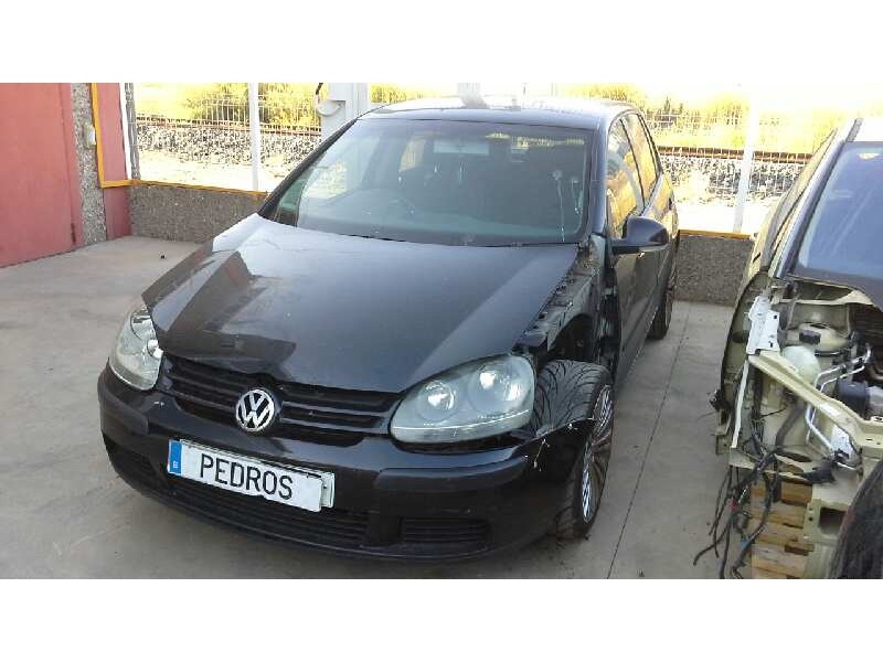 volkswagen golf v berlina (1k1) del año 2004