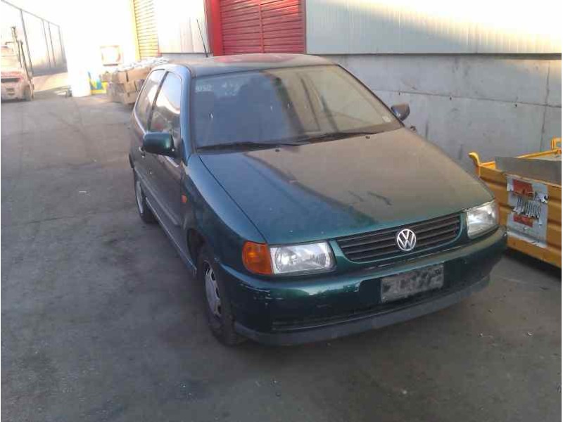 volkswagen polo berlina (6n1) del año 1997