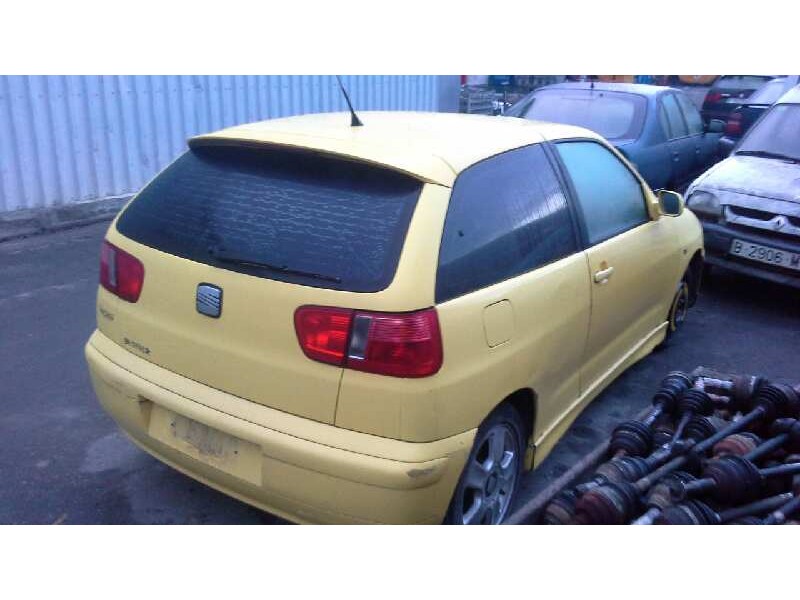 seat ibiza (6k1) del año 2001
