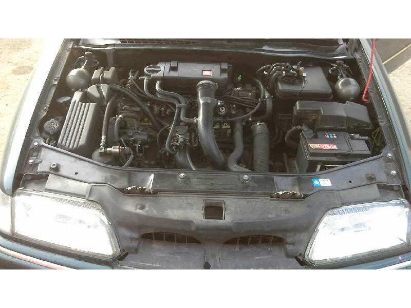 citroën xantia berlina del año 2000