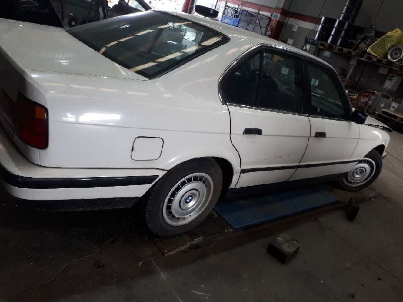 bmw serie 5 berlina (e34) del año 1993