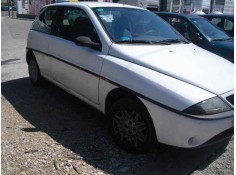 lancia lancia y del año 1999