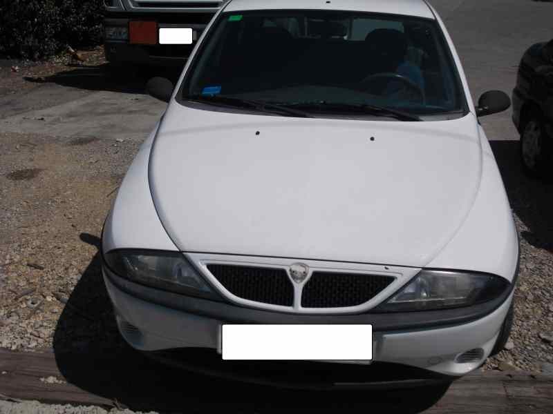 lancia lancia y del año 1999