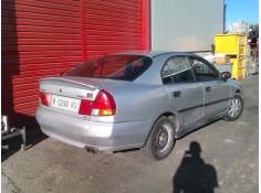 mitsubishi carisma berina 5 (da0) del año 1997 2