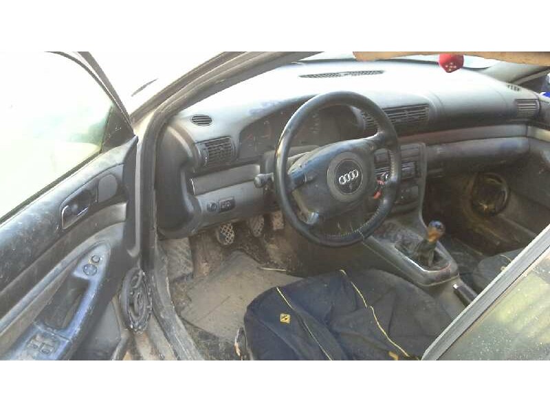 audi a4 berlina (b5) del año 1999