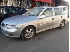 opel vectra b berlina del año 1999