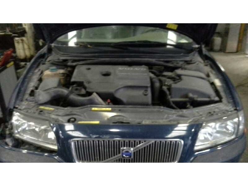volvo s80 berlina del año 2000